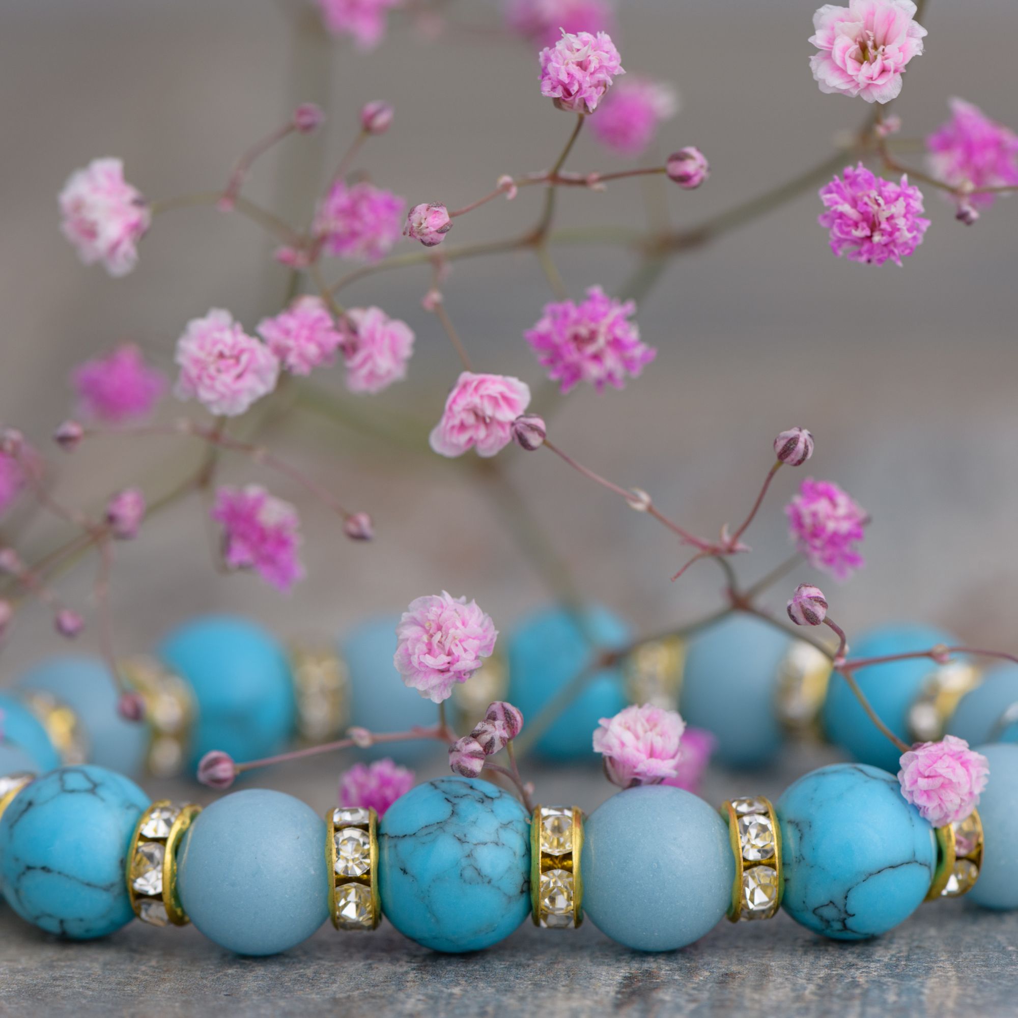 Браслет из натуральной бирюзы и голубого агата, 10 мм — изображение 3