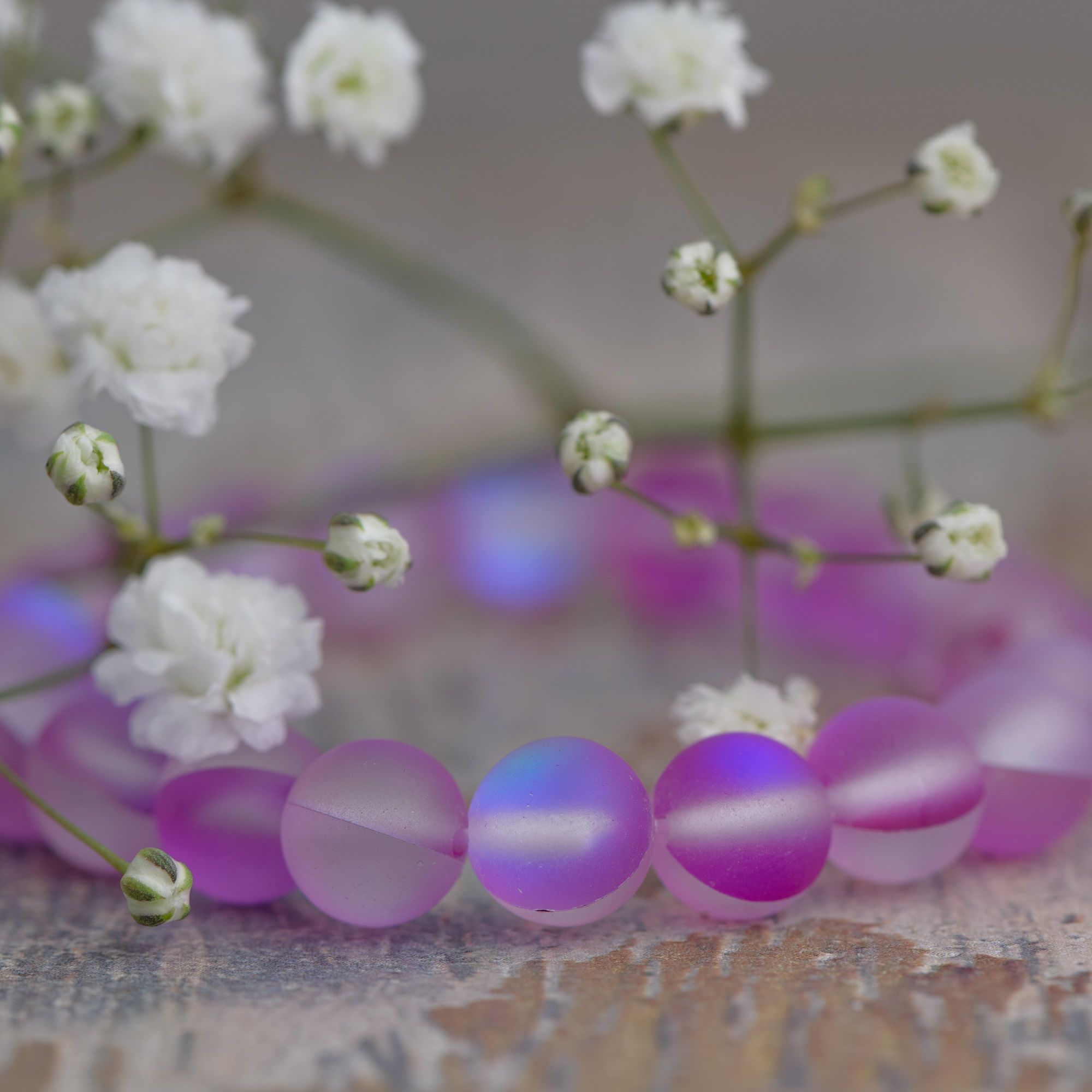 Сиреневый браслет из опала, 8 мм — изображение 3